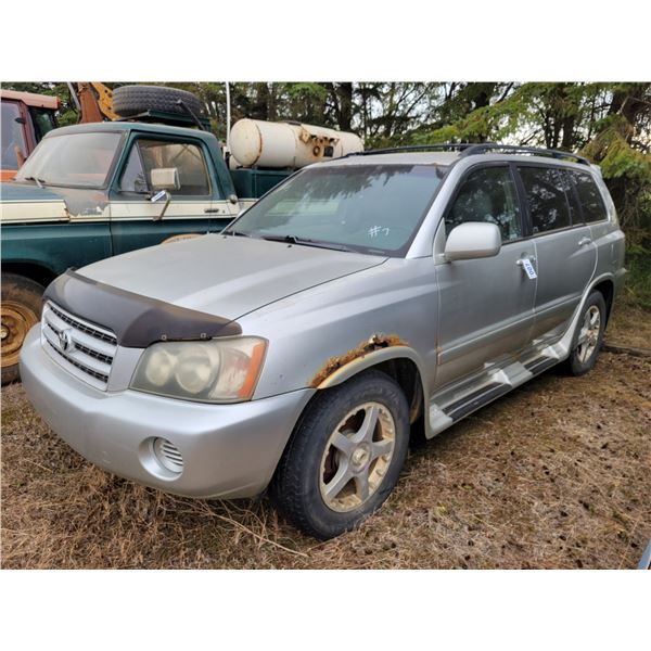 Toyota Highlander, V6 4WD (Sold for Parts)