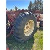Image 8 : International 684, diesel, front end loader, 3 pt hitch, running