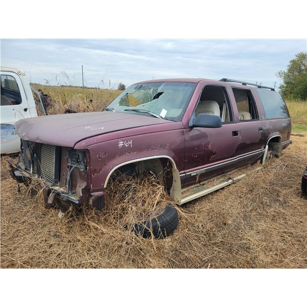GMC suburban, has engine (sold for parts)