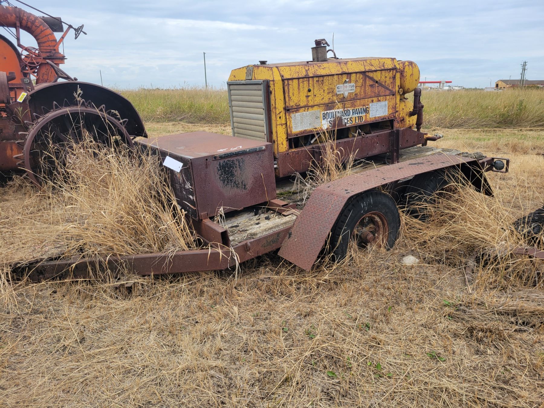 85 Gyro-Flo Ingersoll-Rand portable compressor on trailer, sold for parts