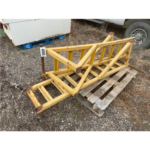 Pair of HD trailer ramps
