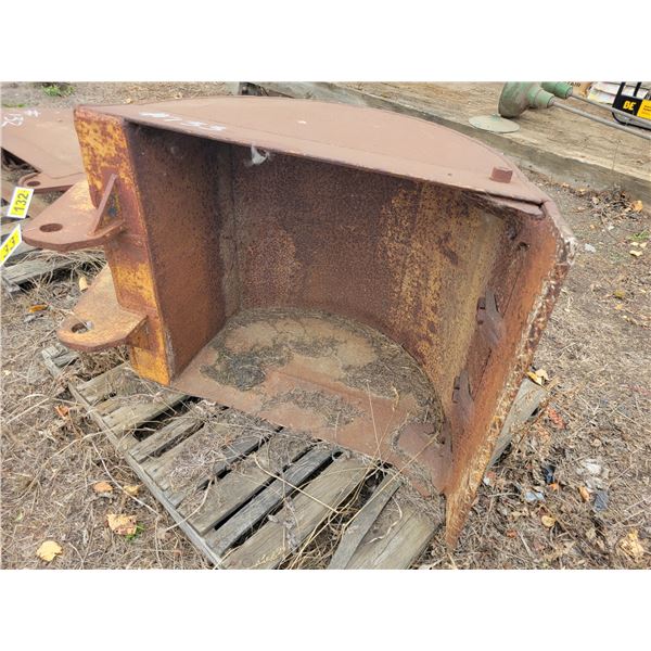 Backhoe bucket, straight edge, 30 inch