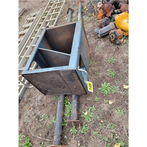 Rolling cart, truck bed tool box & 2- support pipes