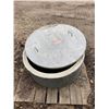 Image 1 : Concrete 34 inch OD septic lid & 1- 1ft x 29 inch ID manhole