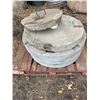 Image 1 : Concrete tank lids