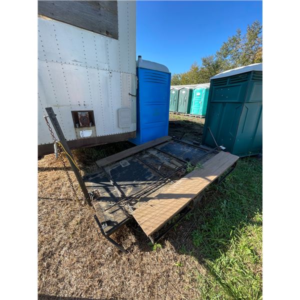 Single axle small trailer