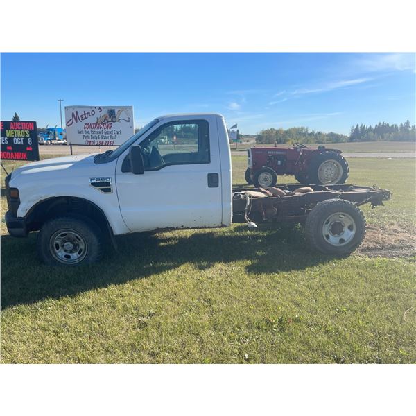 Ford F250, gas (Sold for Parts)