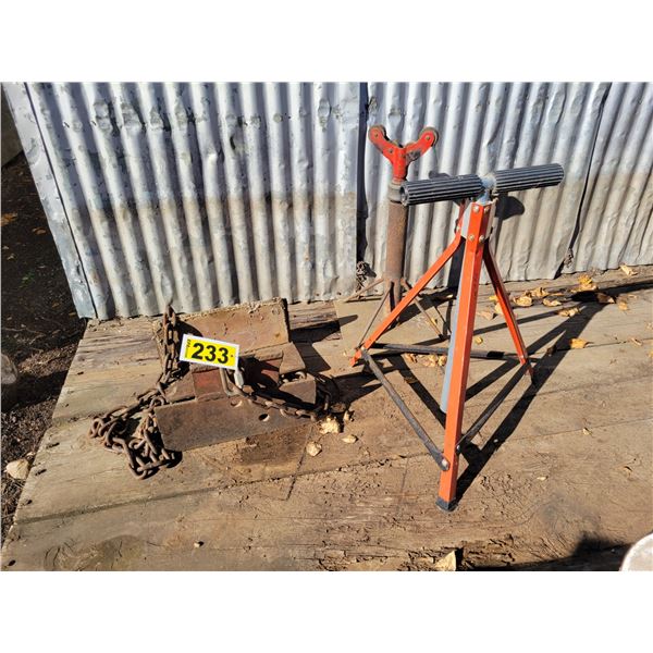 Pipe stands & wheel chalks