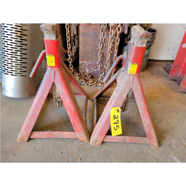 Vehicle safety stands