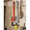 Image 1 : Pipe wrenches, lock cutters & level