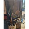 Image 1 : Misc. shovels, rakes, brooms etc.