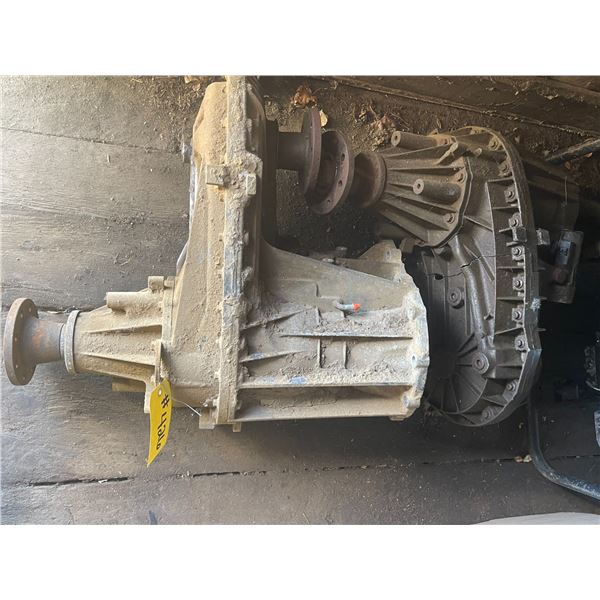 Pair of transfer cases