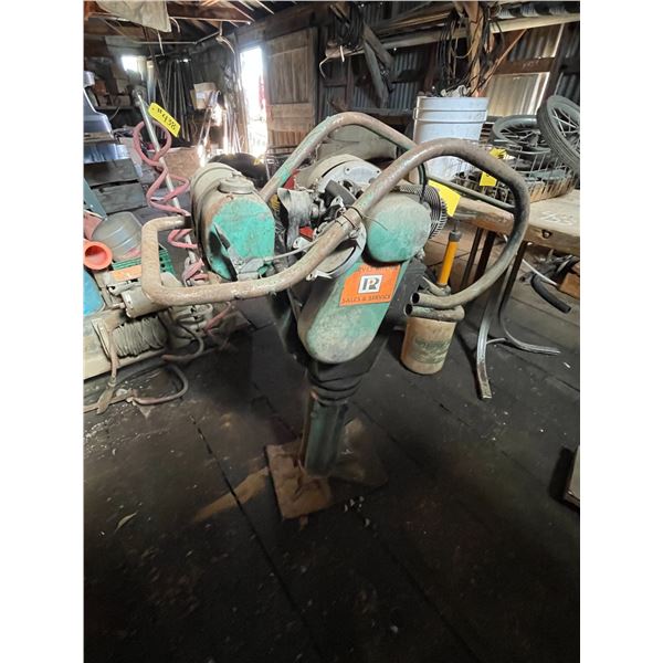 Plate tamper, running