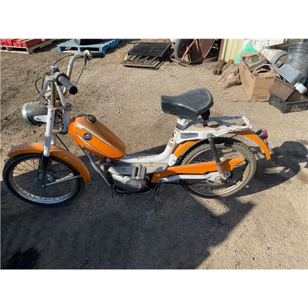 Carbella 49cc, was running when parked, SN.MM.007739-75
