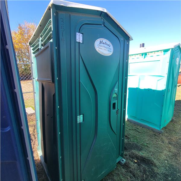 Porta Potty c/w hand sanitizer dispenser, urinal & TP dispenser