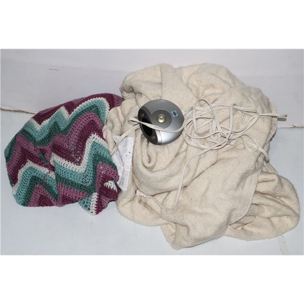 TWO VINTAGE BLANKETS, ONE HEATED AND ONE