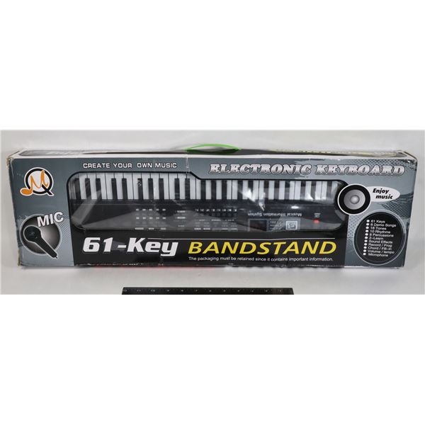 61 KEY ELECTRONIC KEYBOARD WITH MIKE