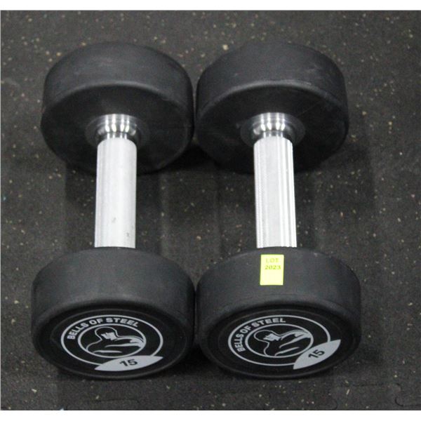 LOT OF 2 15LB BELLS OF STEEL URETHANE DUMBBELLS