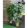 Image 1 : LOT OF 3 ARTIFICIAL TREES