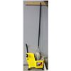 Image 1 : COMMERCIAL MOP BUCKET W/ MOP