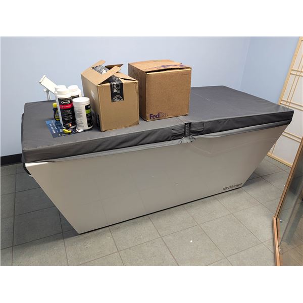 PLUNGE COLD PLUNGE TUB W/ PRO WATER CHILLER, COVER