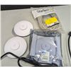 Image 2 : LOT OF 3 UBIQUITI WIFI ACCESS POINTS W/ STARTECH