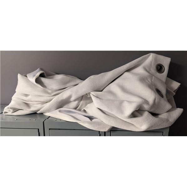 WHITE BLACKOUT CURTAIN
