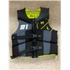 Image 2 : Group of 5 HyperLite Fun Co. lifejackets for child