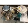 Image 3 : Group of kitchenware