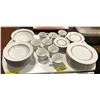Image 1 : LNT Home Chateau Tea & Dinner Set - approx. 40 pcs.