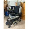 Image 2 : Quantum Electric mobility chair with battery charger