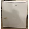 Image 1 : Galanz mini fridge