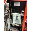 Image 2 : Rare Vintage Coca-Cola vending machine (ser no. H7147) - approx 25in L x 22in W x 55in H