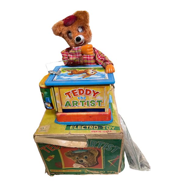 Vintage Teddy The Artist battery operated toy with original box