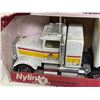 Image 2 : Vintage nylon silver knight 18 wheeler truck