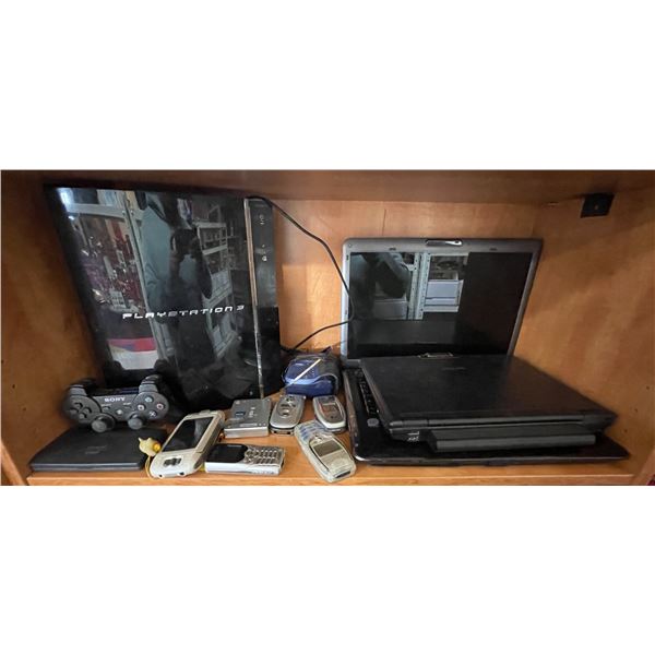 Collection of assorted electronics - PS3/ 2 laptops/ cell phones