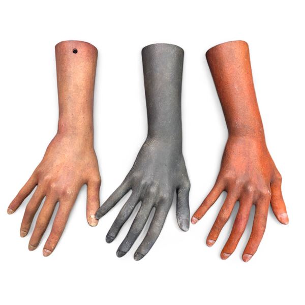 Group of assorted set dec props - includes 3 amputated hands (from the horror fiction series)