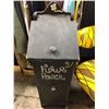 Image 2 : Retro chair with flour cabinet