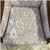 Image 2 : Vintage medium back chair