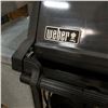 Image 2 : Weber BBQ w/ side burner