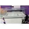 Image 2 : Celcole - CF50SG - display icecream freezer w/ ice cream bucket inserts (NO BUCKETS) Working Conditi