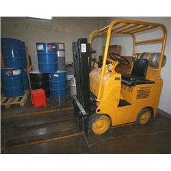 Towmotor 422SLP4015 Forklift