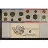 Image 1 : 1988 US MINT SET (UNC) P/D (WITH ENVELOPE)