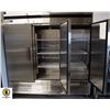 Image 2 : EFI 3 DOOR BOTTOM MOUNT REACH-INS VERTICAL FREEZER