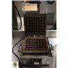 Image 2 : OMCAN COMMERCIAL WAFFLE MAKER