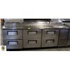 Image 1 : TRUE REFRIGERATED PREP STATION W/ 6 STORAGE
