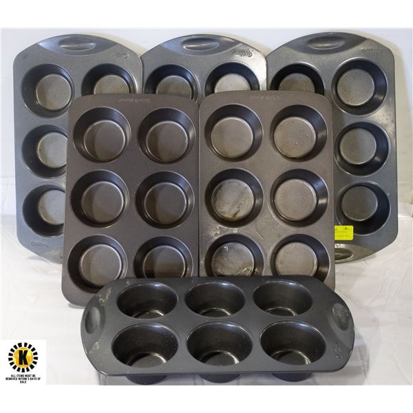6 WILTON LARGE MUFFIN PANS