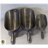 Image 1 : 3 ICE SCOOPS, 2 LARGE, ONE SMALL