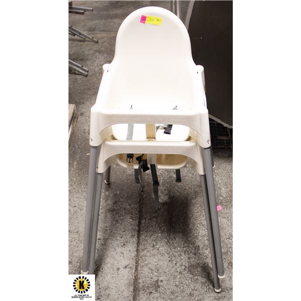 PAIR OF HIGH CHAIRS