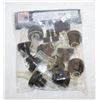 Image 1 : BAG OF 12 NEW POUR-STOP POURERS